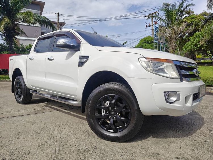 รถ Ford Ranger 2.2 Hi-Rider XLT สี ขาว