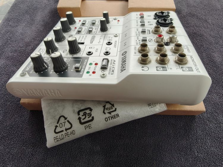 Dํigital Mixer YAMAHA AG06 รูปที่ 8