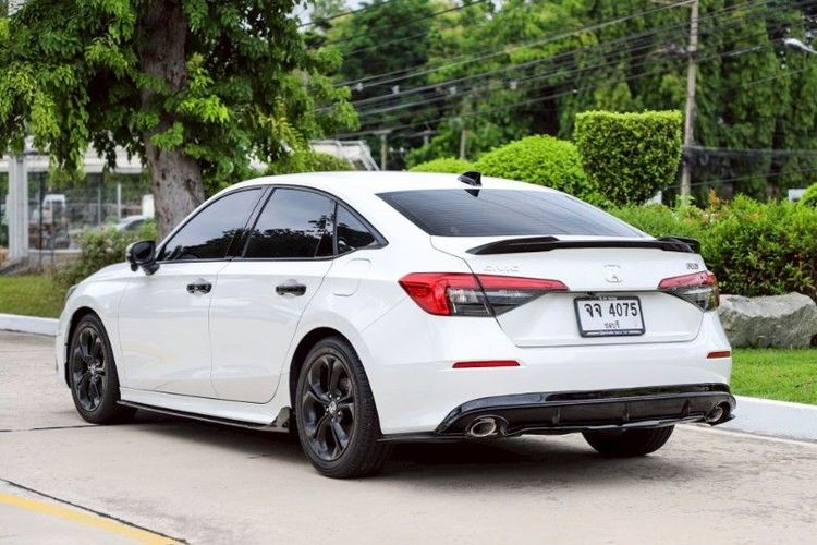 Honda Civic 2022 1.5 Turbo RS Sedan เบนซิน ไม่ติดแก๊ส เกียร์อัตโนมัติ ขาว รูปที่ 4