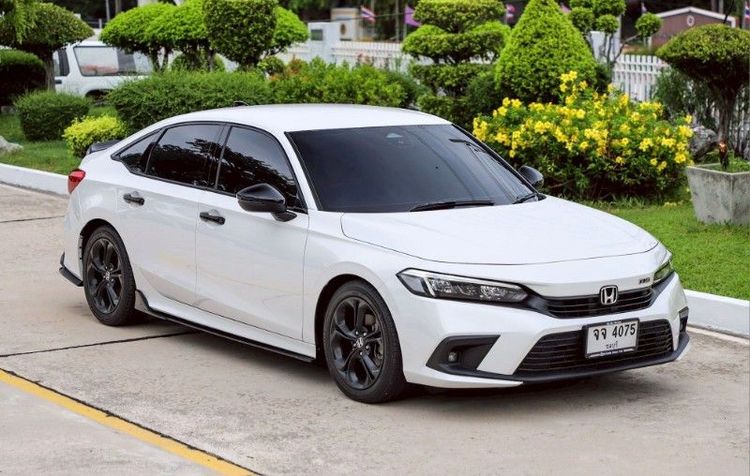 Honda Civic 2022 1.5 Turbo RS Sedan เบนซิน ไม่ติดแก๊ส เกียร์อัตโนมัติ ขาว รูปที่ 3
