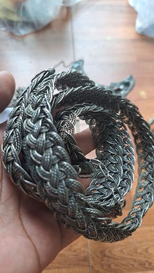 ของเก่าน่าจะรุ่นปู่ย่า