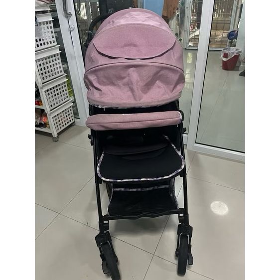 อื่นๆ รถเข็นเด็กพับได้ รถเข็นเด็กรุ่น Stokke Beat สี Grey Melange ซึ่งเป็นรถเข็นเด็กสไตล์ Urban แบบ Compact High-Seat