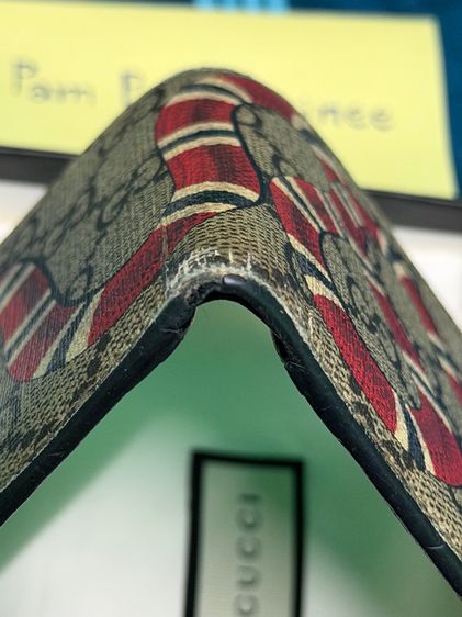 กระเป๋าสตางค์ GUCCI KINGSNAKE PRINT GG SUPREME WALLET รูปที่ 10