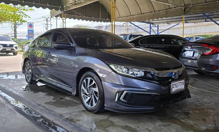 รถ Honda Civic 1.8 E i-VTEC สี เทา