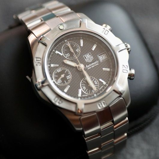 เงิน Tag Heuer Exclusive Black Dial Chronograph Steel Mens Watch CN2111
