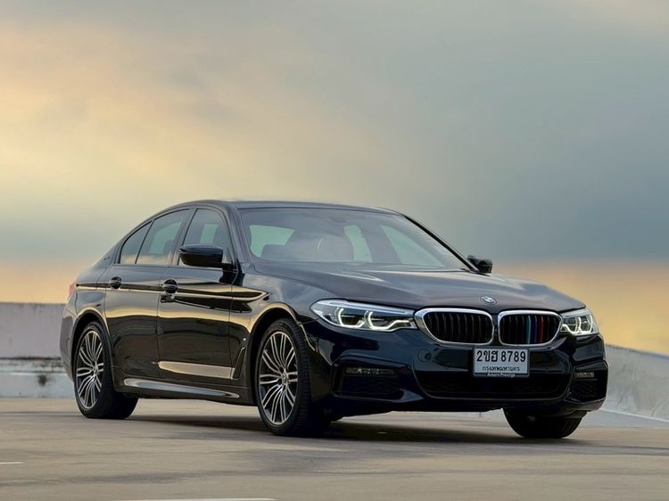 BMW Series 5 2019 530e Sedan เบนซิน ไม่ติดแก๊ส เกียร์อัตโนมัติ ดำ
