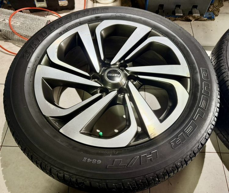 ล้อแม็กISUZU MU X ขอบ20 แถมยาง 265 50 20 รูปที่ 6