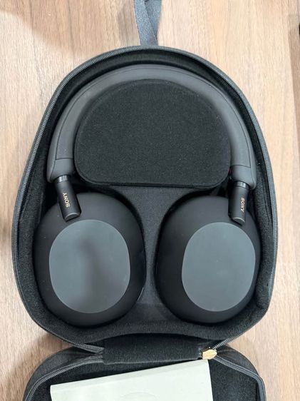Sony WH-1000XM5