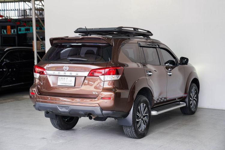 Nissan Terra 2019 2.3 VL Utility-car ดีเซล ไม่ติดแก๊ส เกียร์อัตโนมัติ บรอนซ์ทอง รูปที่ 4