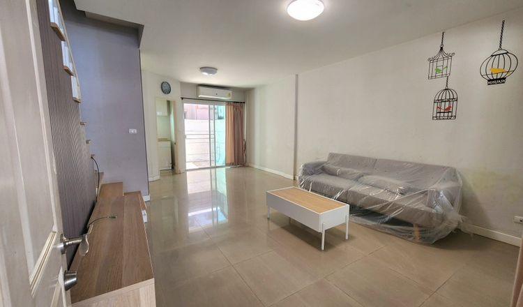 🏠 ให้เช่าทาวน์โฮม 3 ชั้น โครงการ Town Plus เกษตร–นวมินทร์ รูปที่ 3