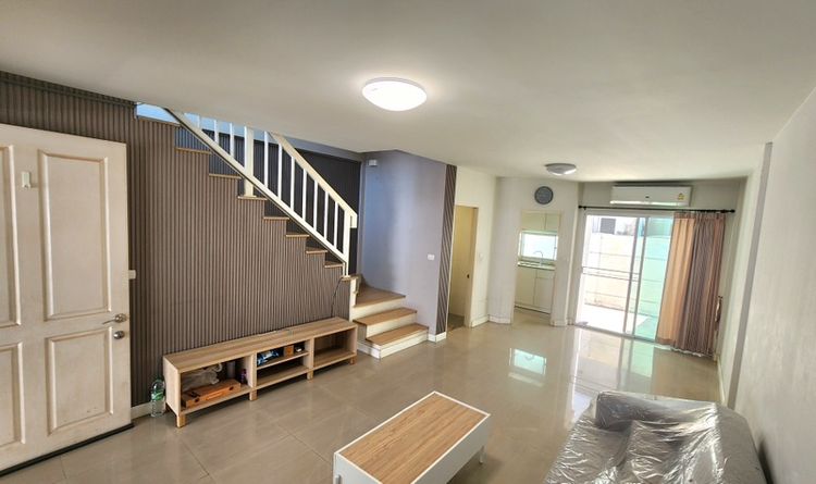 🏠 ให้เช่าทาวน์โฮม 3 ชั้น โครงการ Town Plus เกษตร–นวมินทร์ รูปที่ 2
