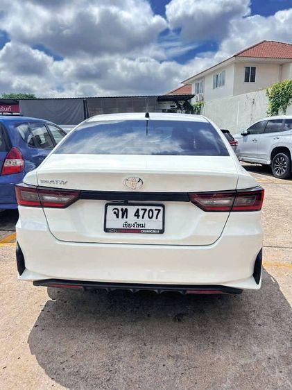 Toyota Yaris 2024 1.2 Sport Sedan เบนซิน ไม่ติดแก๊ส เกียร์อัตโนมัติ ขาว รูปที่ 2