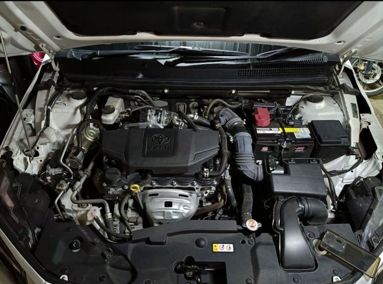 Toyota Yaris 2024 1.2 Sport Sedan เบนซิน ไม่ติดแก๊ส เกียร์อัตโนมัติ ขาว รูปที่ 4