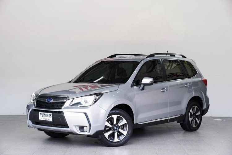 Subaru Forester 2017 2.0 i-P 4WD Utility-car เบนซิน ไม่ติดแก๊ส เกียร์อัตโนมัติ เทา