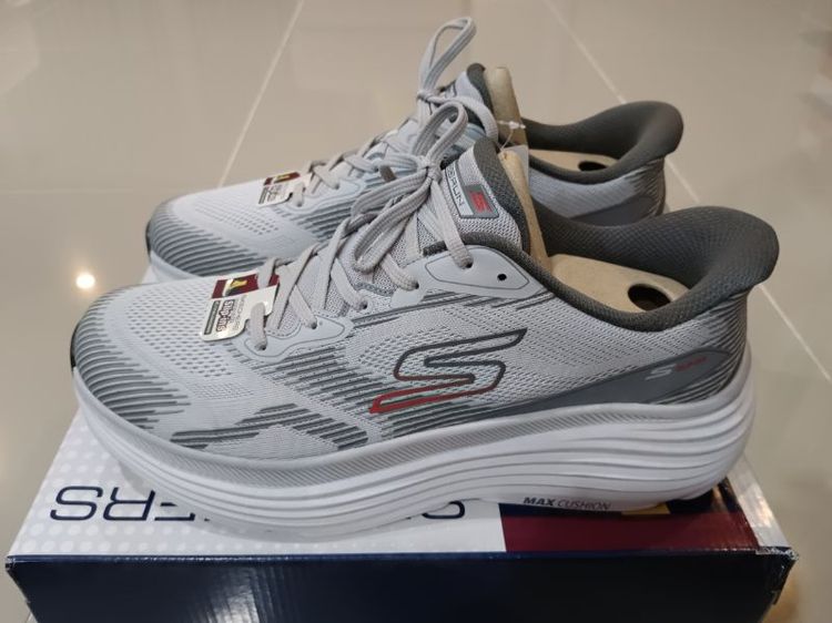 รองเท้าผู้ชาย skechers ของแท้มือ 1