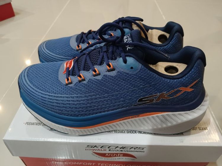 รองเท้าผู้ชาย skechers ของแท้มือหนึ่ง