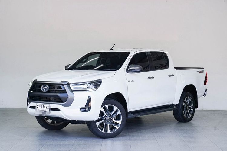 รถ Toyota Hilux Revo Double Cab 2.4 Entry Z Edition สี ขาว