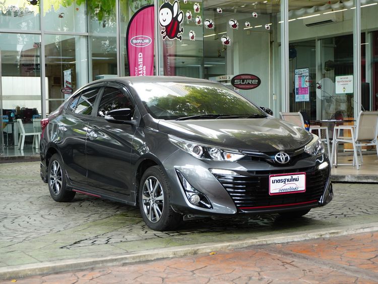 Toyota Yaris ATIV 2020 1.2 High Sedan เบนซิน เกียร์อัตโนมัติ เทา รูปที่ 3