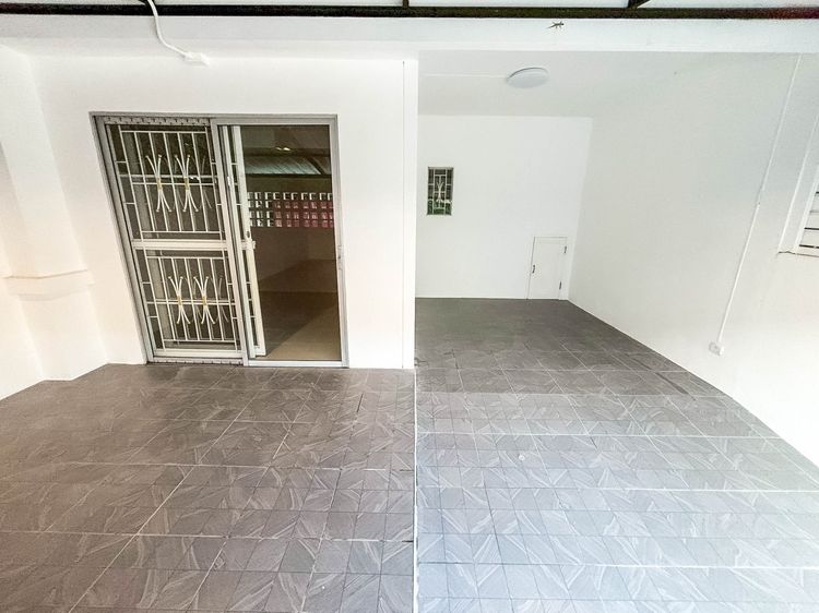 ไม่มี 🏡✨บ้านหลังมุม ทำเลดี ราคาพิเศษ เพียง 2.29 ล้านบาท ✨🏡 รูปที่ 2