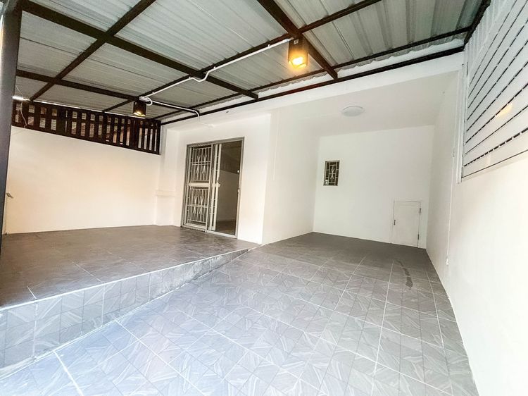 ไม่มี 🏡✨บ้านหลังมุม ทำเลดี ราคาพิเศษ เพียง 2.29 ล้านบาท ✨🏡 รูปที่ 4