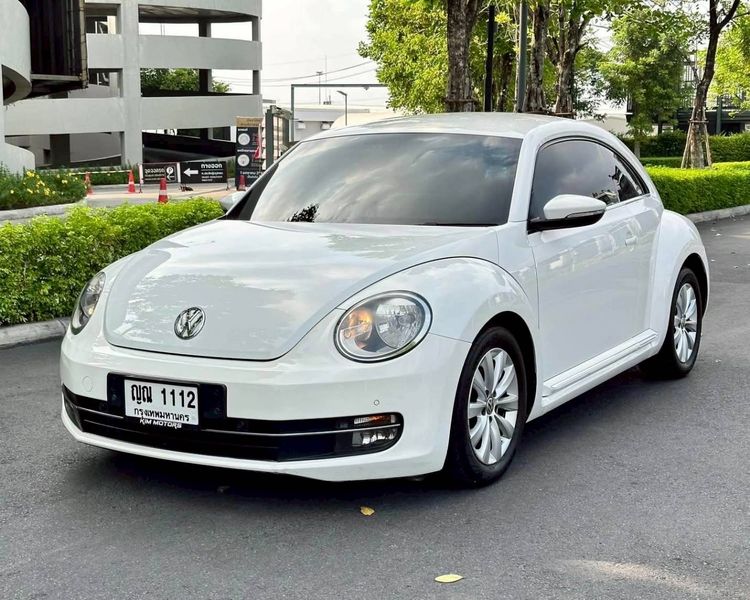 Volkswagen New Beetle 2013 2.0 Sedan เบนซิน ไม่ติดแก๊ส เกียร์อัตโนมัติ ขาว รูปที่ 2