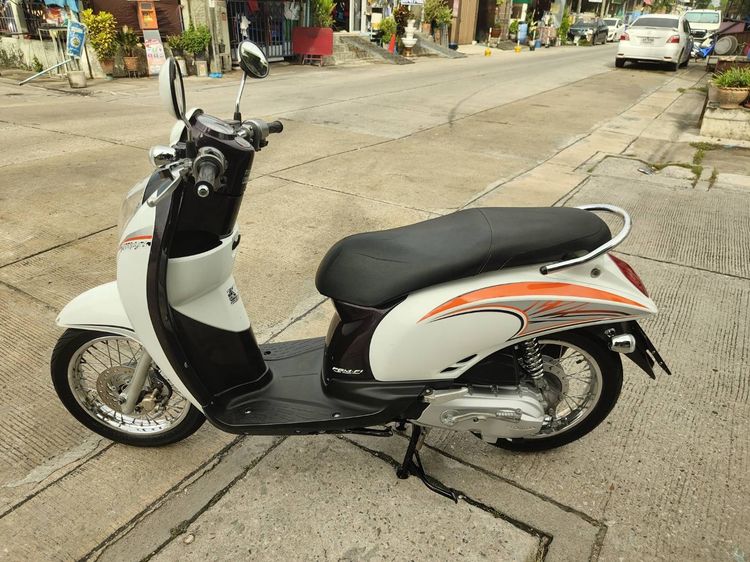 🛵ยังไงก็ขาย SCOOPY-i ปี 53 เครื่องดี สีสวย สตาร์ทมือ เล่มชุดโอนครบ+เปลี่ยนถ่ายน้ำมันเครื่องฟรี ส่งฟรี30 ก.ม รูปที่ 2