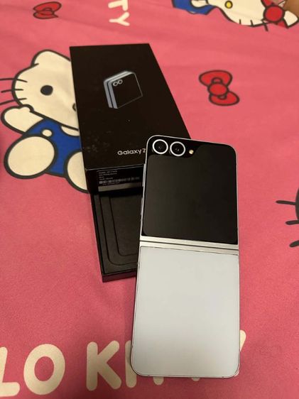อื่นๆ 128 GB Samsung flip 6