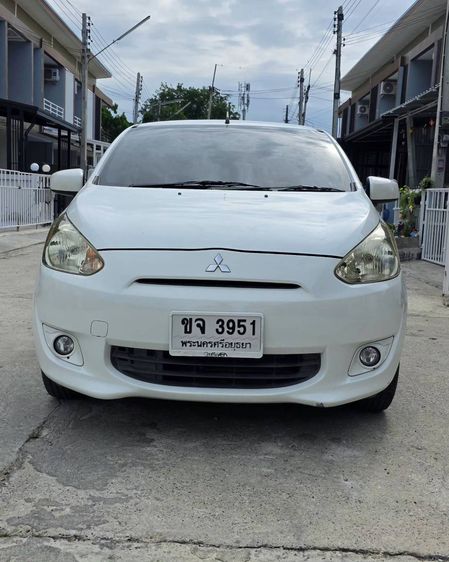 รถ Mitsubishi Mirage 1.2 GLS สี ขาว