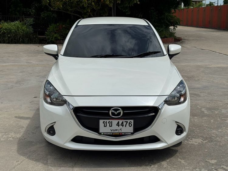 Mazda Mazda 2 2017 1.3 High Plus Sedan เบนซิน ไม่ติดแก๊ส เกียร์อัตโนมัติ ขาว รูปที่ 2
