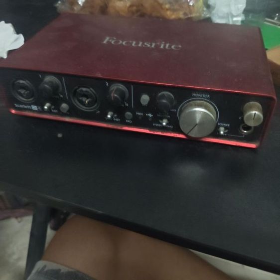 อินเทอเฟส Focusrite 2i4