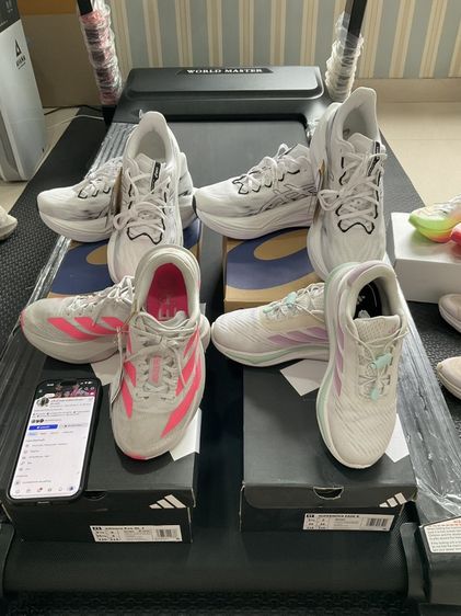 ขายส่งต่อรองเท้าวิ่งASICS superblast3 white/black,ADIZERO EVO SL J,SUPERNOVA EASE K