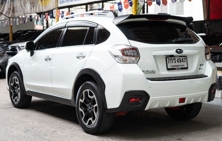 Subaru XV 2018 2.0 P 4WD Utility-car เบนซิน ไม่ติดแก๊ส เกียร์อัตโนมัติ ขาว รูปที่ 3
