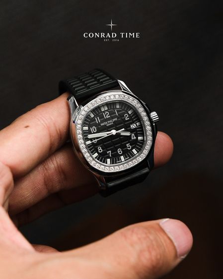 Patek Aquanaut 5067A-001 Black dial Diamond Bezel Black Rubber Strap 2015 35.6 mm. Fullset  รูปที่ 3