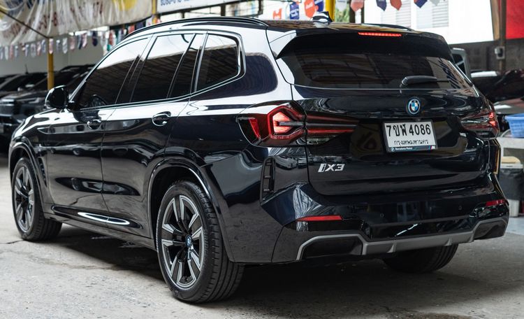 BMW iX3 2025 M Sport Inspiring LCI Utility-car ไฟฟ้า ไม่ติดแก๊ส เกียร์อัตโนมัติ ดำ รูปที่ 3