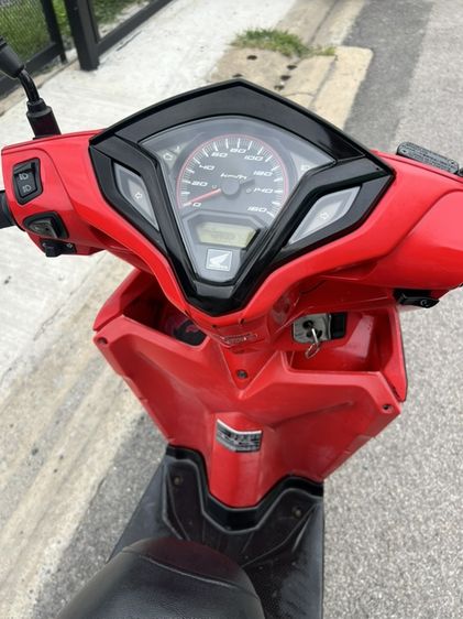 Click125i เครื่องดี รับประกันการโอน รูปที่ 6