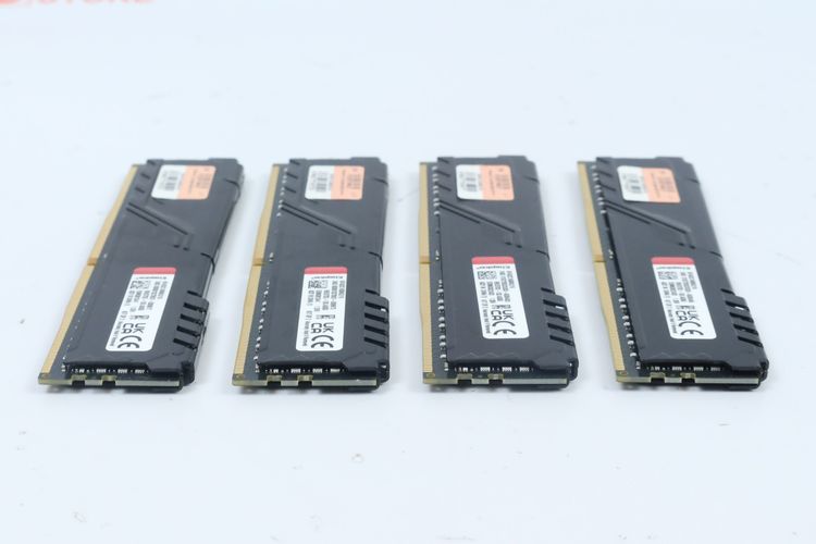 RAM 32GB (8x4) DDR4 3200MHz KINGSTON HyperX FURY  รูปที่ 5