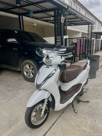 HONDA Lead125 2022📗เอกสารครบพร้อมโอน📕ภาษี70🔰เครื่องเดิมๆไม่ดังไม่ควัน🔰รถสวยๆ❤️ประหยัดน้ำมากกกก🔰ขี่นิ่มๆๆๆๆสตาร์ตติดง่าย✳️ น้ำมันเครื่องใหม่💸 #ราคา38900.-ราคาพร้อมโอนเปลี่ รูปที่ 5
