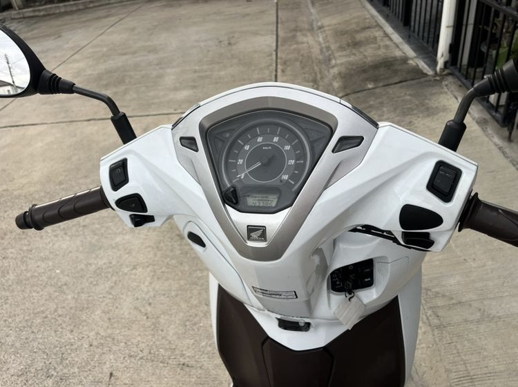 HONDA Lead125 2022📗เอกสารครบพร้อมโอน📕ภาษี70🔰เครื่องเดิมๆไม่ดังไม่ควัน🔰รถสวยๆ❤️ประหยัดน้ำมากกกก🔰ขี่นิ่มๆๆๆๆสตาร์ตติดง่าย✳️ น้ำมันเครื่องใหม่💸 #ราคา38900.-ราคาพร้อมโอนเปลี่ รูปที่ 2