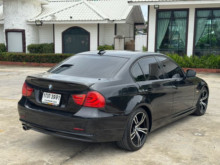 BMW Series 3 2010 318i Sedan เบนซิน ไม่ติดแก๊ส เกียร์อัตโนมัติ ดำ รูปที่ 4