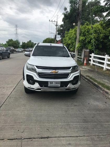 รถ Chevrolet Trailblazer 2.5 LTZ สี ขาว