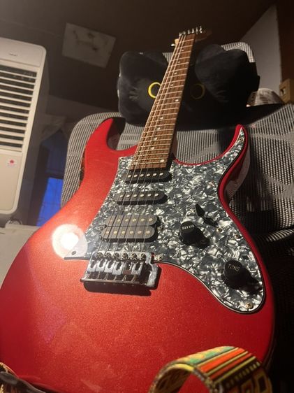 อื่นๆ กีต้าร์ไฟฟ้า ทรง superstratrocaster(superstrat)