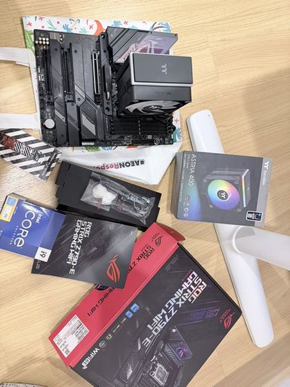 ROG strix Z790-E & I9 13900KF