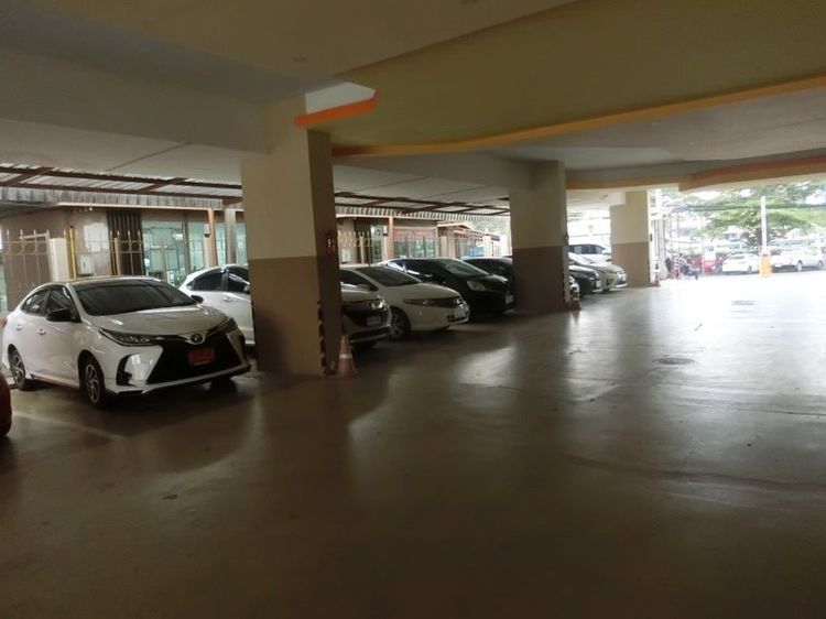 ตกแต่งครบ ใช่ คอนโดทำเลดีรังสิต รูปที่ 2