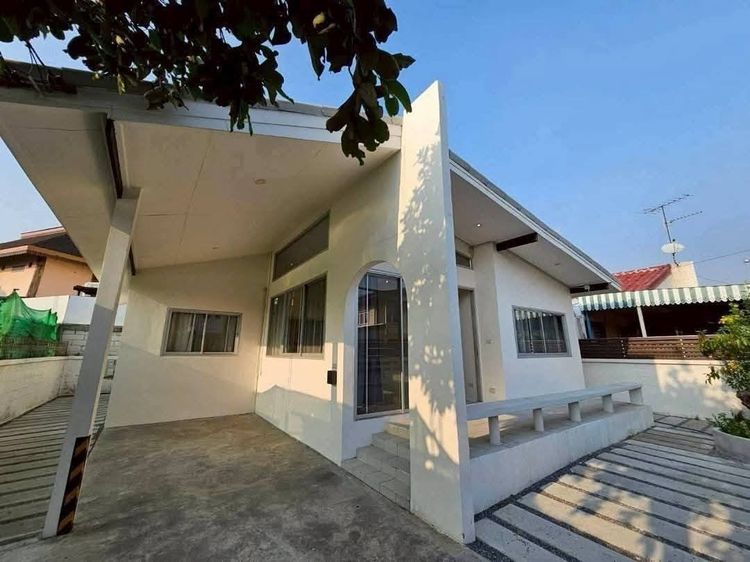 ให้เช่าบ้านเดี่ยว 1 ชั้น เสานานิคม ลาดปลาเค้า