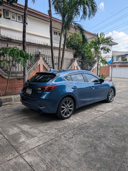 Mazda Mazda3 2018 2.0 S Sports Sedan เบนซิน ไม่ติดแก๊ส เกียร์อัตโนมัติ น้ำเงิน รูปที่ 2