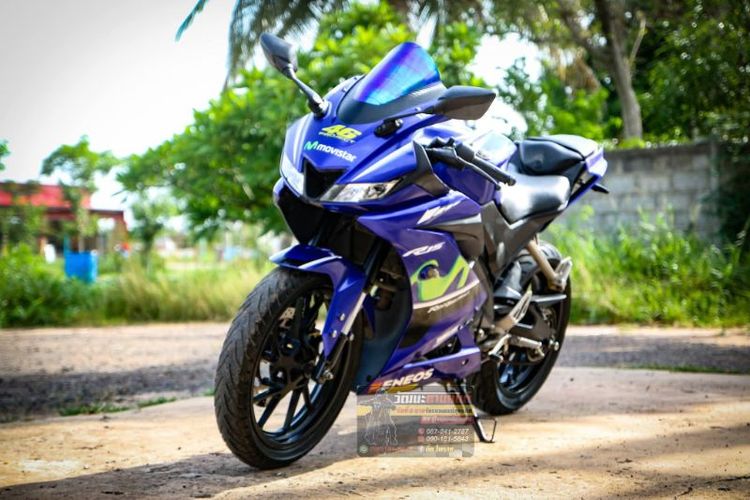 r15