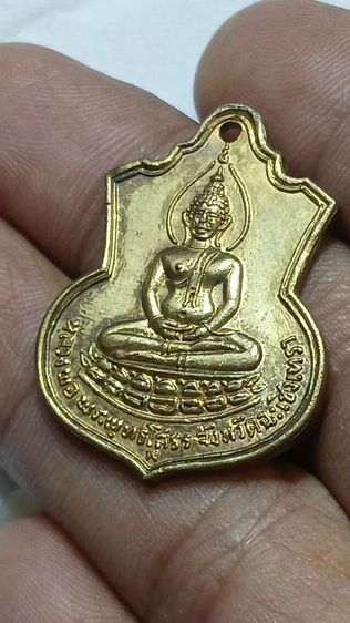 เหรียญหลวงพ่อโสธร ปี 09 เนื้อทองแดงกะไหล่ทอง สภาพเดิม รูปที่ 4