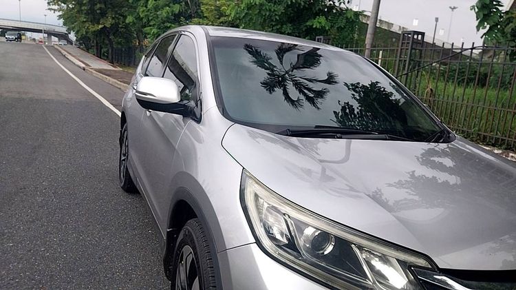 รถ Honda CR-V 2.0 E 4WD สี บรอนซ์เงิน
