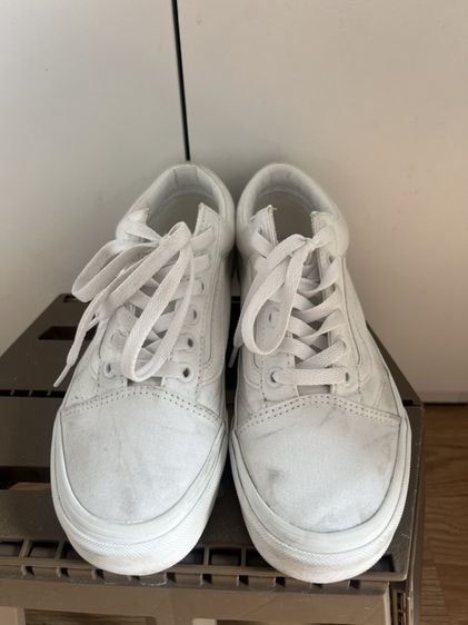 รองเท้า Vans