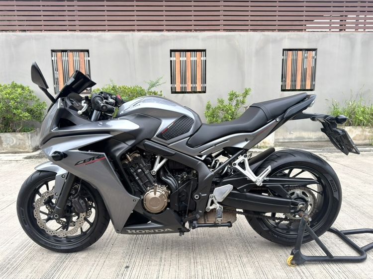 ขาย HONDA CBR 650F ปี2018 สภาพสวยมากเดิมๆ รถมือเดียว รูปที่ 3